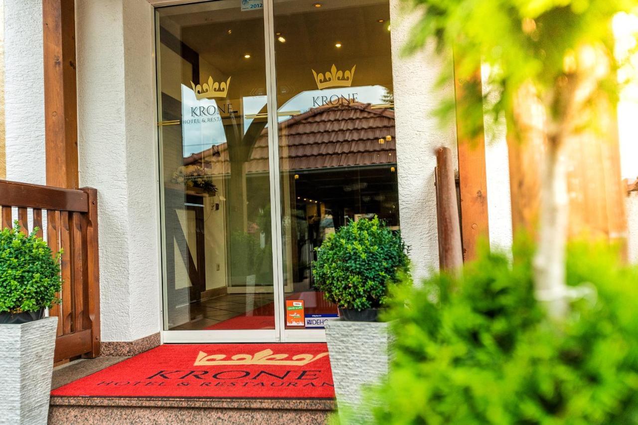 Hotel Krone ฟรีเซนไฮม์ ภายนอก รูปภาพ