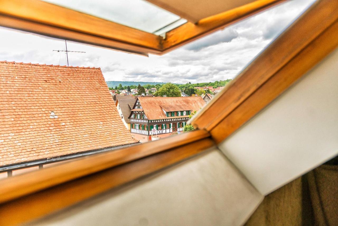 Hotel Krone ฟรีเซนไฮม์ ภายนอก รูปภาพ