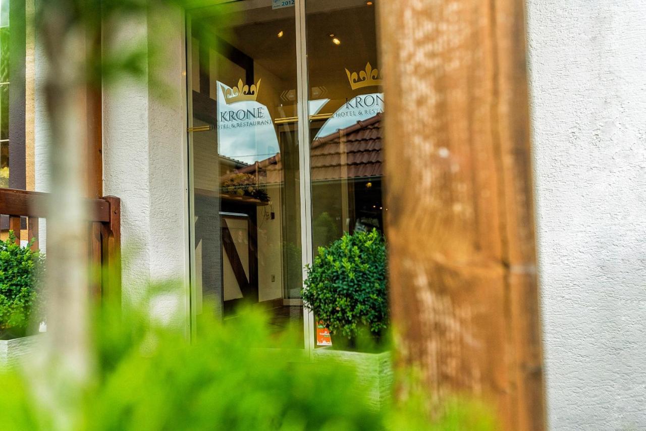 Hotel Krone ฟรีเซนไฮม์ ภายนอก รูปภาพ